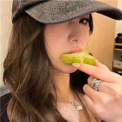 伯纳德与休伊